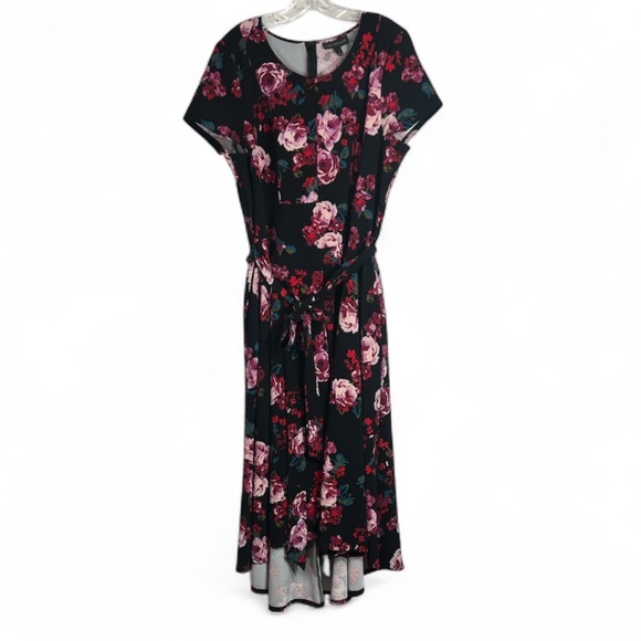 Lane Bryant Dresses & Skirts - Spring Floral Fantasy Fit! LB Dress